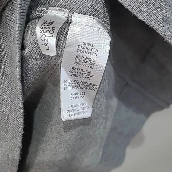 Karl Lagerfeld Pearl Embellished Neckline Quarter Sleeve - Picture 11 of 11